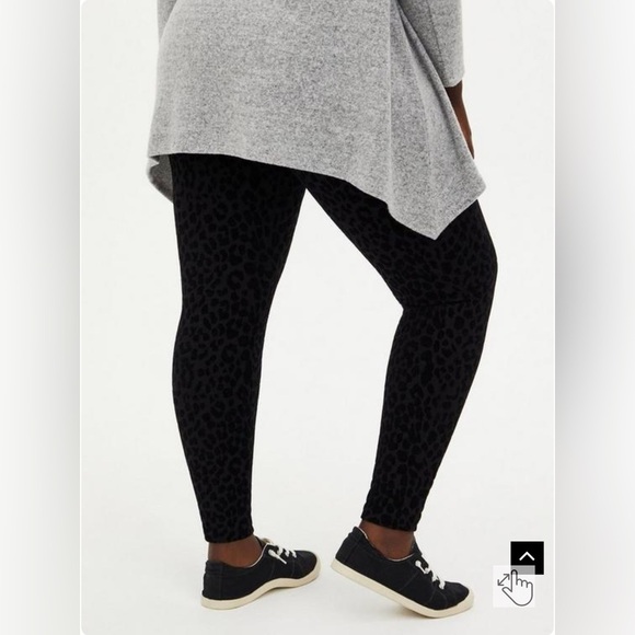 Torrid Pants Pixie Skinny Studio Luxe Ponte High-Rise Flocked Print Pant 3 3X - Picture 6 of 13